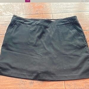 Lady Hagen Black Women's Skort